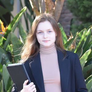 Meet your Posher, Anna